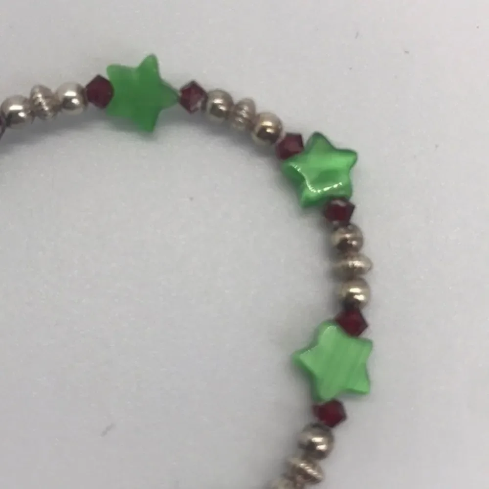 Sterling Christmas Green‎ Star Bracelet